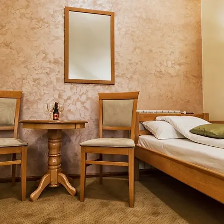 Vukasinovic - Free Parking