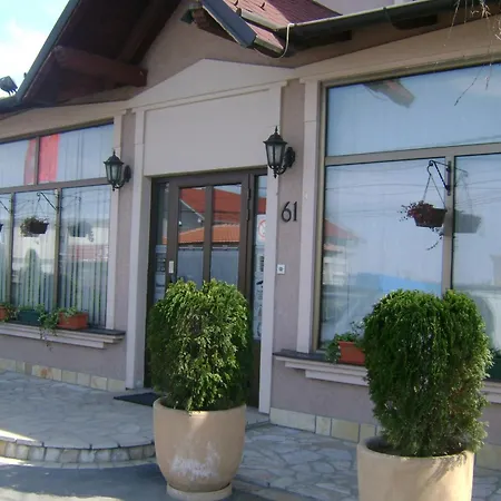 Vukasinovic - Free Parking Penzion 4*