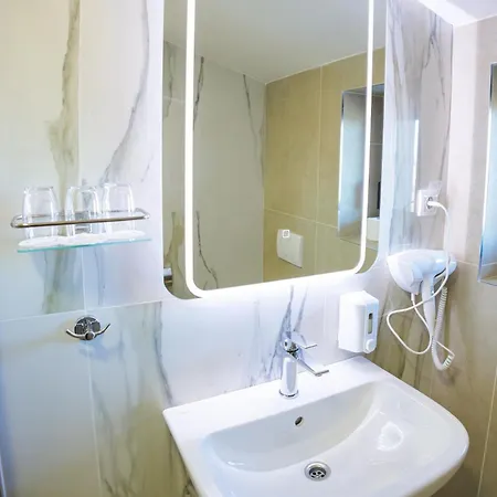 Casa de hóspedes Vukasinovic - Free Parking 4*