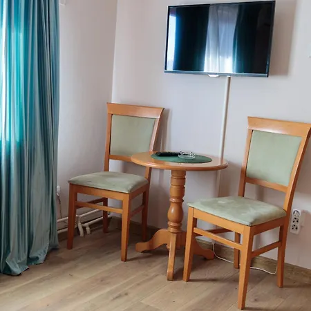 Vukasinovic - Free Parking 4*