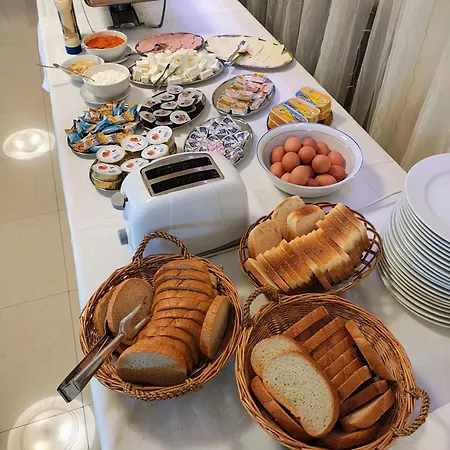 Vukasinovic - Free Parking Penzion Bělehrad