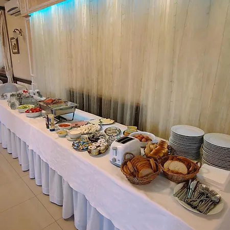 Vukasinovic - Free Parking Bělehrad