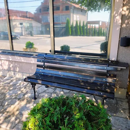 Penzion Vukasinovic - Free Parking